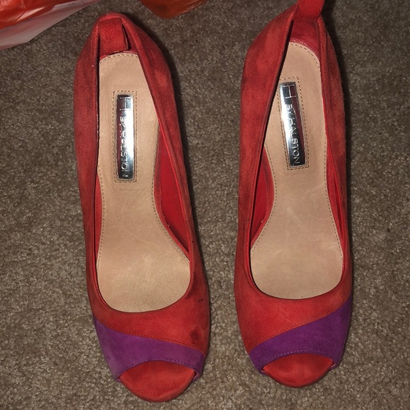 Two tone heels. - Picture 2 of 3